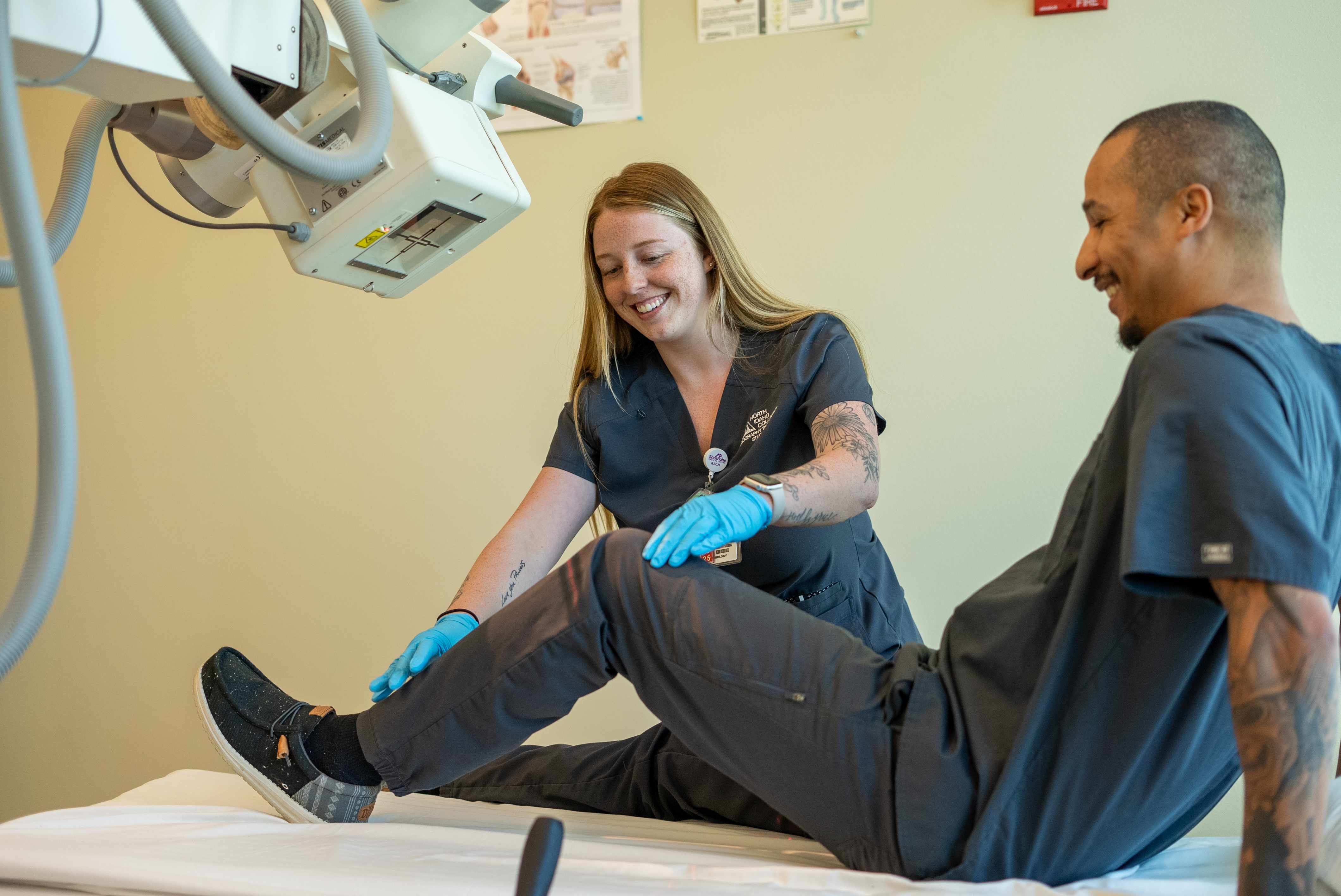 Radiology Class photographing a students knee