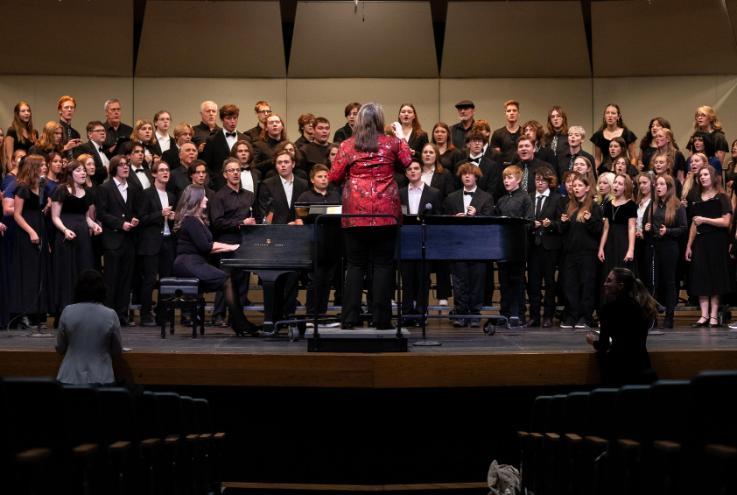 NIC Cardinal Chorale choir
